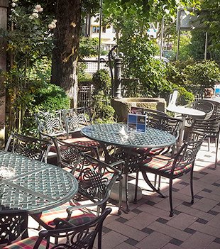 Caféhaus Glatt, der gemütliche Café-Garten